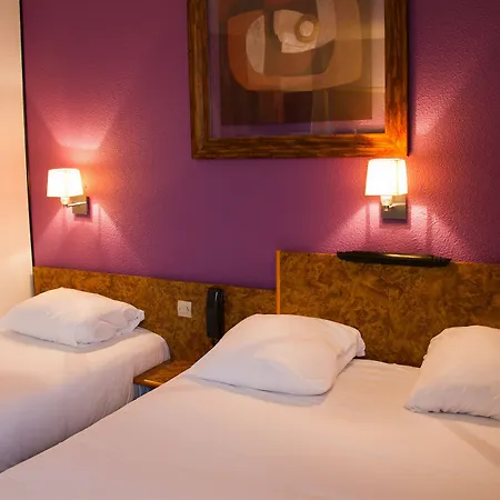 Du Trosy Hotel Clamart